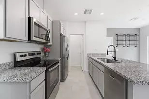 7009 Santa Venetia Pl, Roseville, CA 95747 - Photo 9