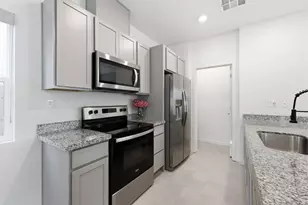 7009 Santa Venetia Pl, Roseville, CA 95747 - Photo 11