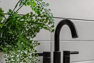 2625 27th St, Sacramento, CA 95818 - Photo 33