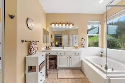 3882 Meadow Wood Drive, El Dorado Hills, CA 95762 - Photo 27