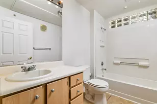 701 Gibson Dr, Roseville, CA 95678 - Photo 13