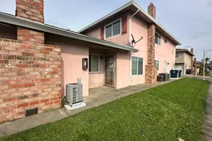 67 Nedra Ct, Sacramento, CA 95822 - Photo 3