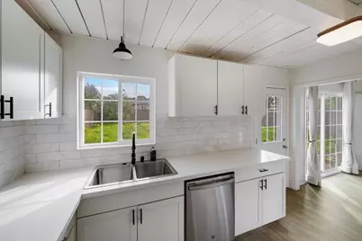 5823 61st Street, Sacramento, CA 95824 - Photo 19