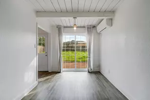 5823 61st St, Sacramento, CA 95824 - Photo 13