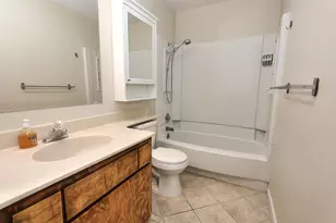 1460 Hickory St, Roseville, CA 95678 - Photo 17