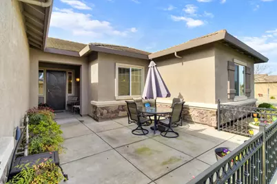 780 Griffey Way, Galt, CA 95632 - Photo 3
