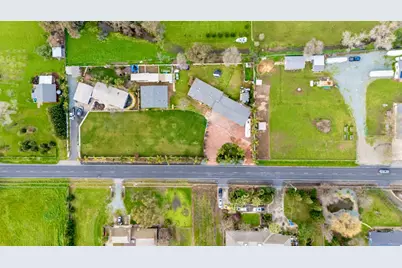 3261 E Calimyrna Road, Acampo, CA 95220 - Photo 33