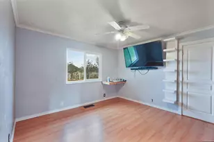 3261 E Calimyrna Rd, Acampo, CA 95220 - Photo 9