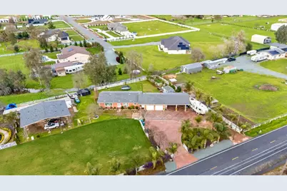 3261 E Calimyrna Road, Acampo, CA 95220 - Photo 41