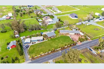 3261 E Calimyrna Road, Acampo, CA 95220 - Photo 39