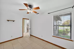 881 Notre Dame Dr, Woodland, CA 95695 - Photo 25