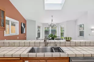 881 Notre Dame Dr, Woodland, CA 95695 - Photo 13