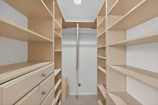 881 Notre Dame Dr, Woodland, CA 95695 - Photo 33