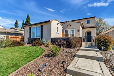 9700 Glacier Creek Way, Elk Grove, CA 95624 - Photo 3