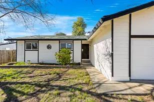 9847 Beachwood Dr, Orangevale, CA 95662 - Photo 11