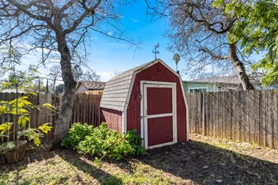 9847 Beachwood Drive, Orangevale, CA 95662 - Photo 35