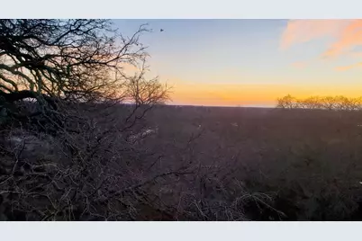 8764 Bluff Lane, Fair Oaks, CA 95628 - Photo 3