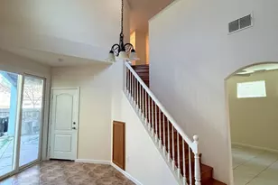 707 Queensland Cir, Stockton, CA 95206 - Photo 7