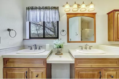 14370 Rollins Park Drive, Grass Valley, CA 95945 - Photo 29