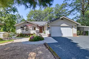 14370 Rollins Park Dr, Grass Valley, CA 95945 - Photo 3