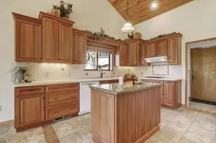 14370 Rollins Park Dr, Grass Valley, CA 95945 - Photo 19