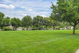 9177 Rizes Way, Elk Grove, CA 95758 - Photo 95