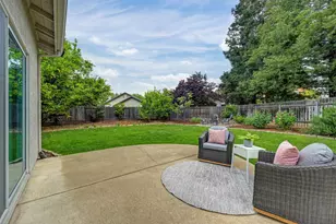 9177 Rizes Way, Elk Grove, CA 95758 - Photo 65