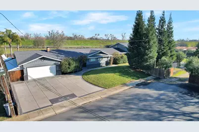 7307 N Roberta Way, Marysville, CA 95901 - Photo 5