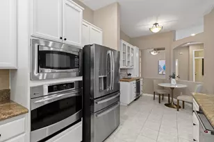 5242 Wyndham Oak Ln, Carmichael, CA 95608 - Photo 29