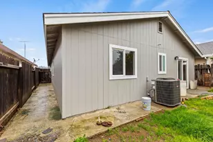 309 Bradford St, Arbuckle, CA 95912 - Photo 27