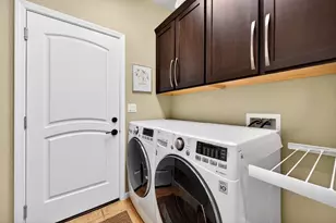 1708 Roadrunner Dr, Roseville, CA 95747 - Photo 57