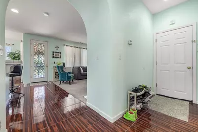 5831 Alton Court, Riverbank, CA 95367 - Photo 15