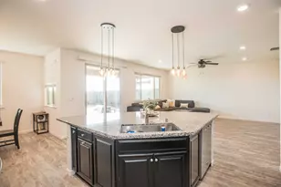 12528 Farlen Cir, Rancho Cordova, CA 95742 - Photo 17