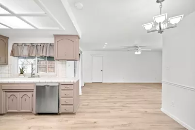 3913 Hillsboro Court, Modesto, CA 95356 - Photo 15