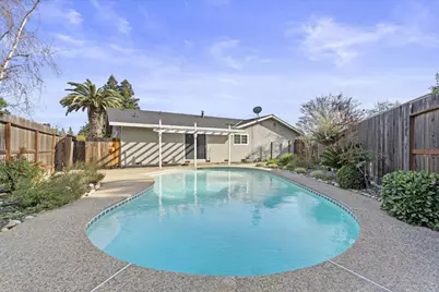 3913 Hillsboro Court, Modesto, CA 95356 - Photo 37