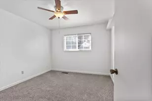 3913 Hillsboro Ct, Modesto, CA 95356 - Photo 25