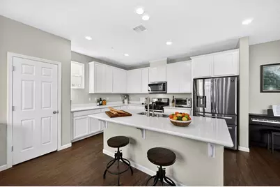 4264 Emerald Gate Lane, Folsom, CA 95630 - Photo 7