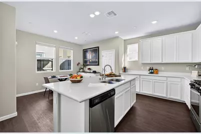 4264 Emerald Gate Lane, Folsom, CA 95630 - Photo 11