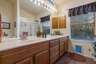 5926 Palm Springs Ct, Elk Grove, CA 95758 - Photo 35