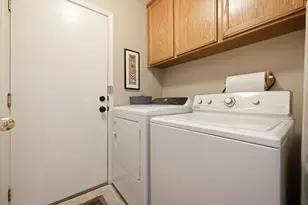 5926 Palm Springs Ct, Elk Grove, CA 95758 - Photo 21