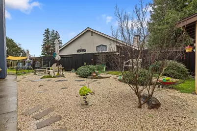 5926 Palm Springs Court, Elk Grove, CA 95758 - Photo 41