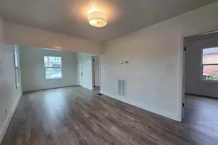 348 W Clay St, Stockton, CA 95206 - Photo 5