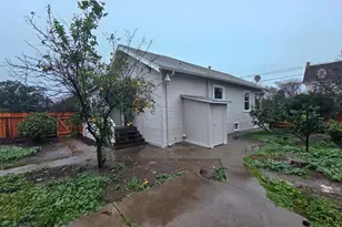 348 W Clay St, Stockton, CA 95206 - Photo 17