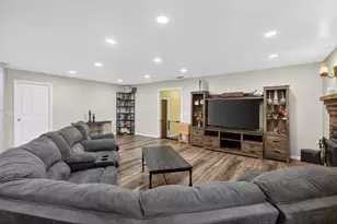 8405 Fernando Way, Elverta, CA 95626 - Photo 15