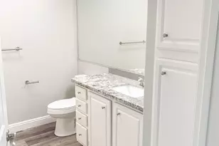 501 Gibson Dr, Roseville, CA 95678 - Photo 11