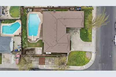2718 Warwick Lane, Modesto, CA 95350 - Photo 29