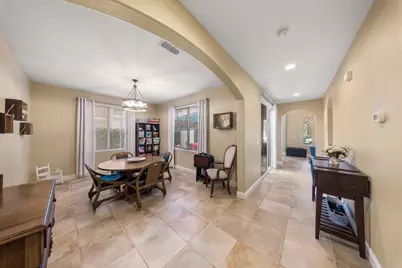 4021 Calais Court, Modesto, CA 95356 - Photo 9