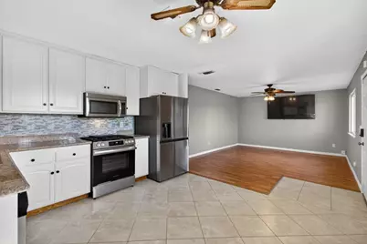 4355 Evelyn Drive, Olivehurst, CA 95961 - Photo 5