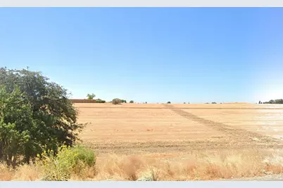 10160 Highway 120, Oakdale, CA 95361 - Photo 1