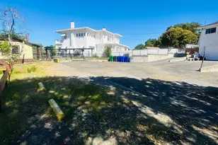 1556 E St, Hayward, CA 94541 - Photo 33